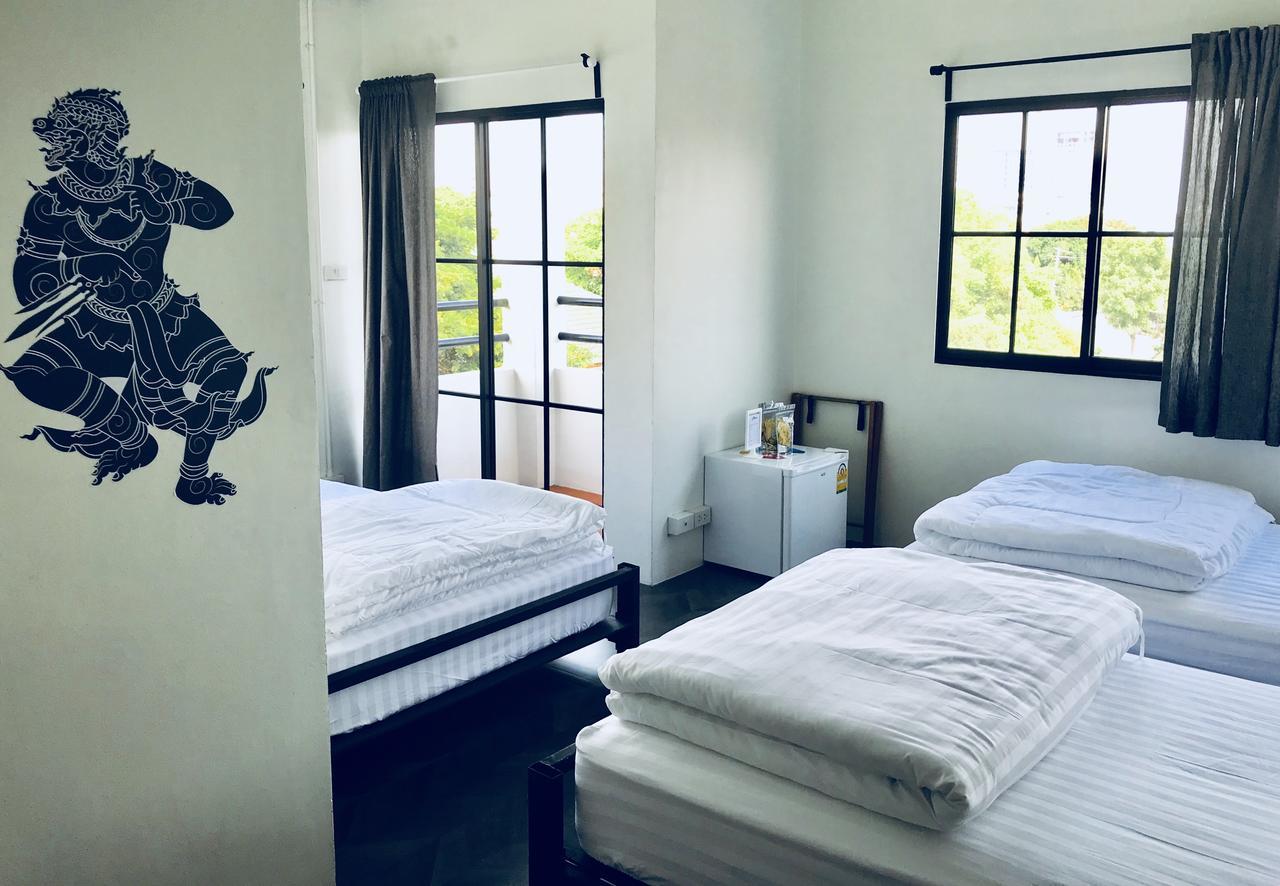 Niitra Hostel Ban Khlong Nang Li Luaran gambar